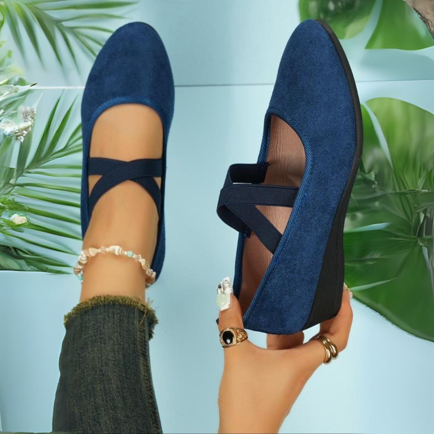 Emmie – Closed Wedge Heel Ballerines