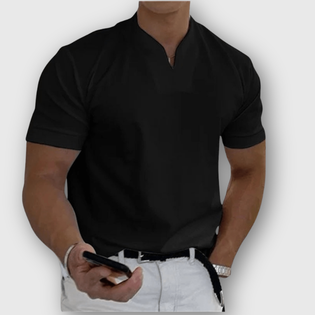 Dominic | V-Tee