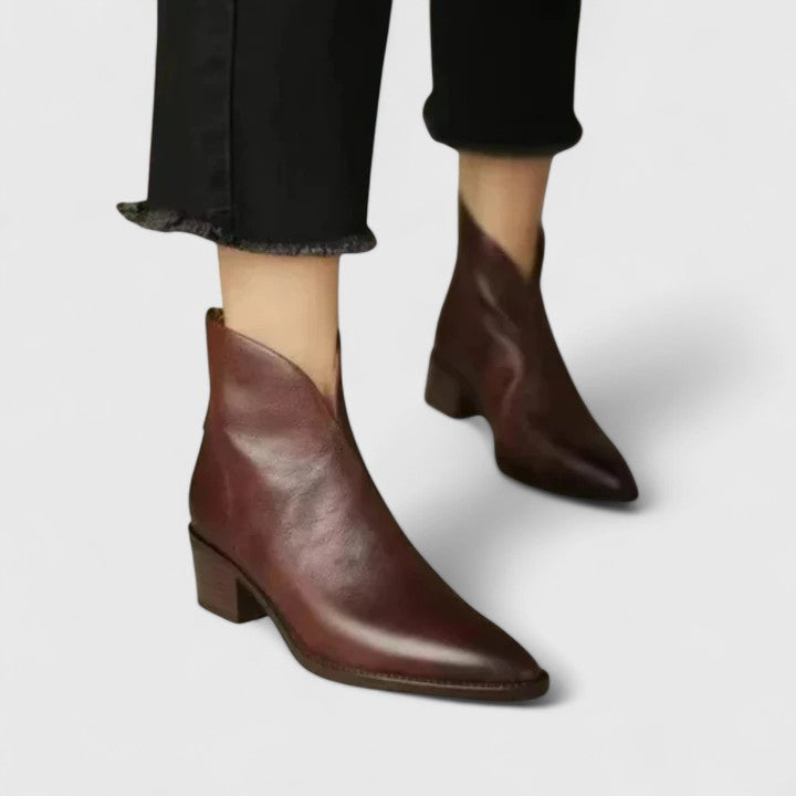 Rayna – Stylish Low Heel Boots
